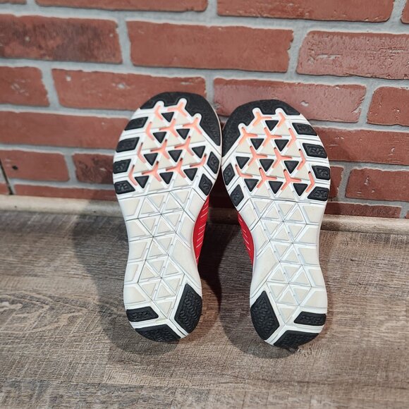 NIKE Free Train Virtue RED w/ Hyper Orange Training Running Shoes Mens 11.5 - Picture 3 of 8